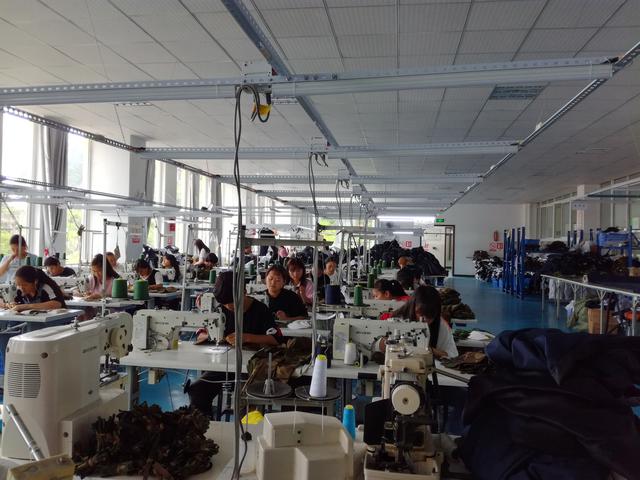 創業艱難百戰多,怎么破?兩位服裝廠創辦者講了自己的故事